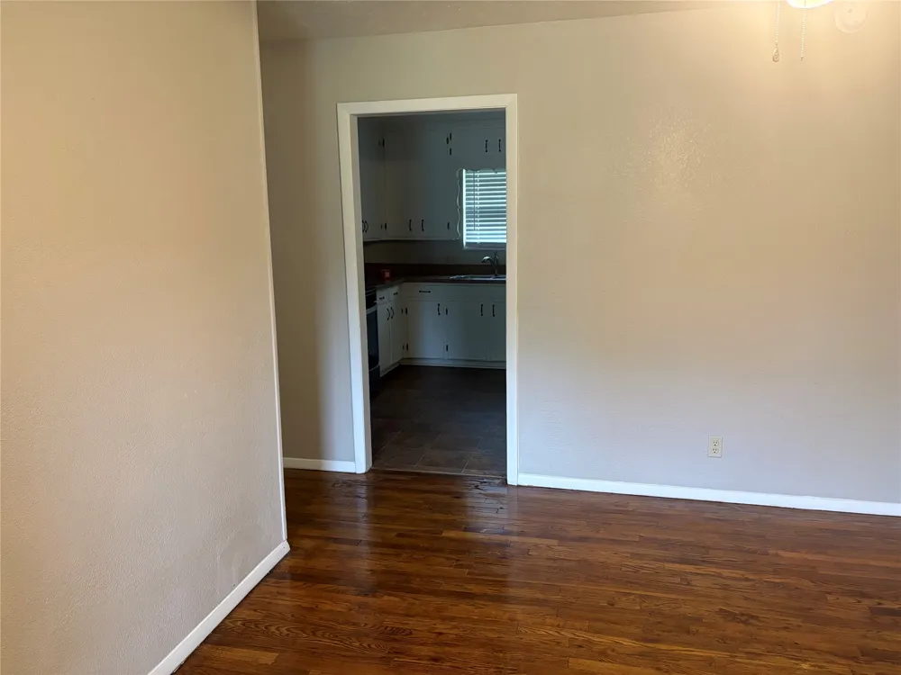 404 W Heron Street Denison, TX 75020