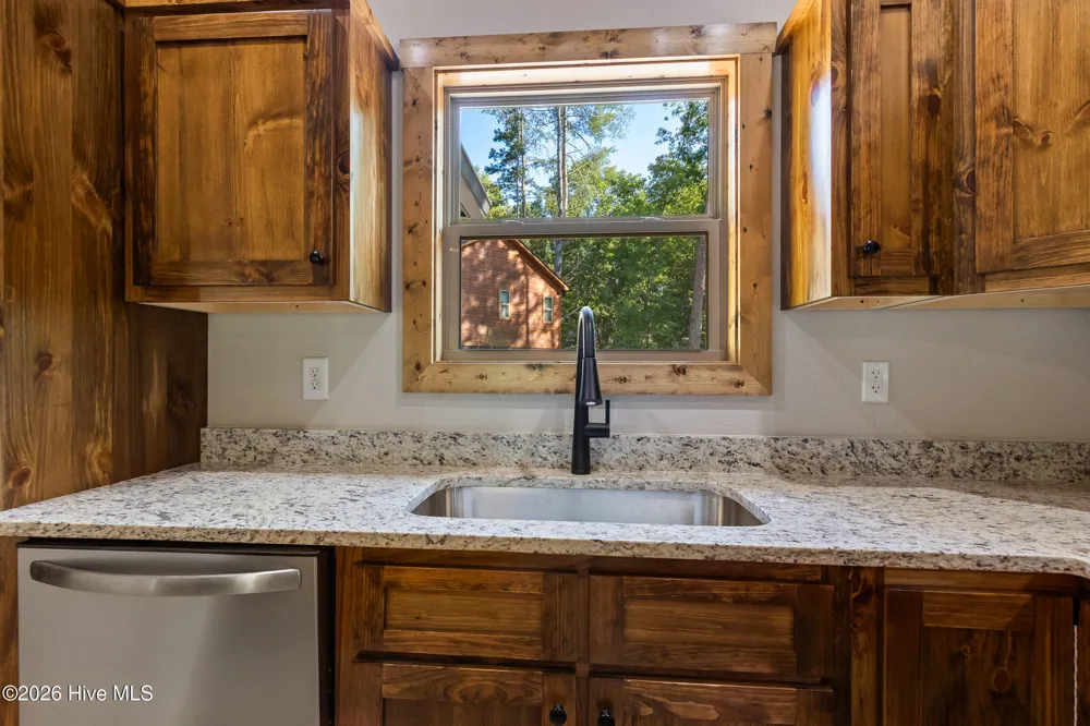 56 Oak Knob Drive Murphy, NC 28906