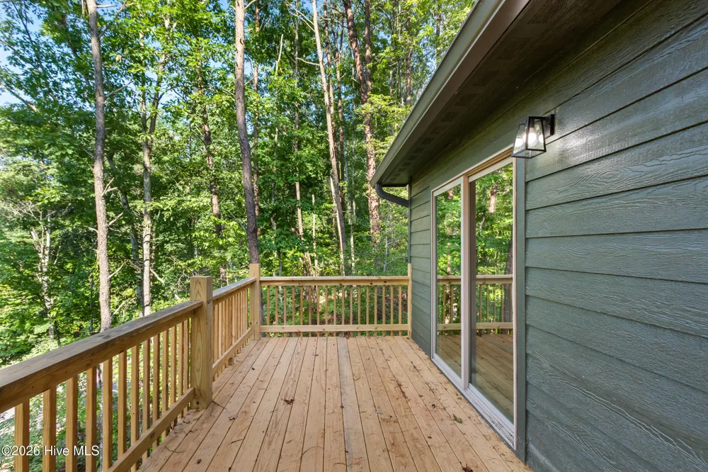 56 Oak Knob Drive Murphy, NC 28906