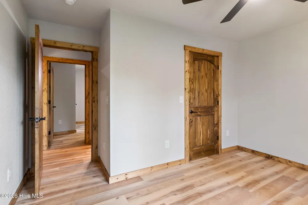 56 Oak Knob Drive Murphy, NC 28906