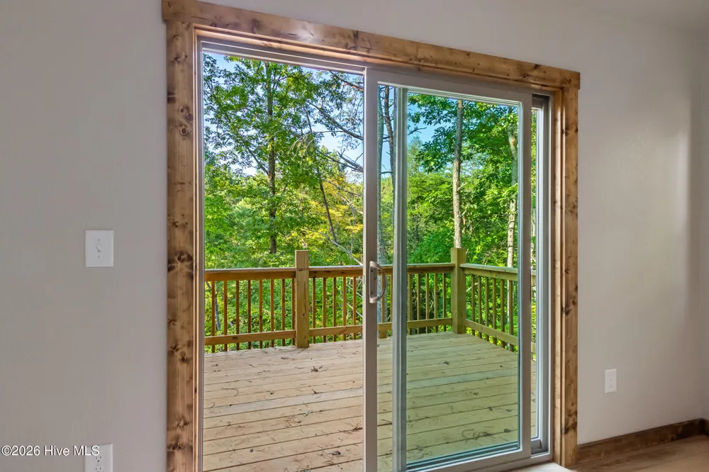 56 Oak Knob Drive Murphy, NC 28906