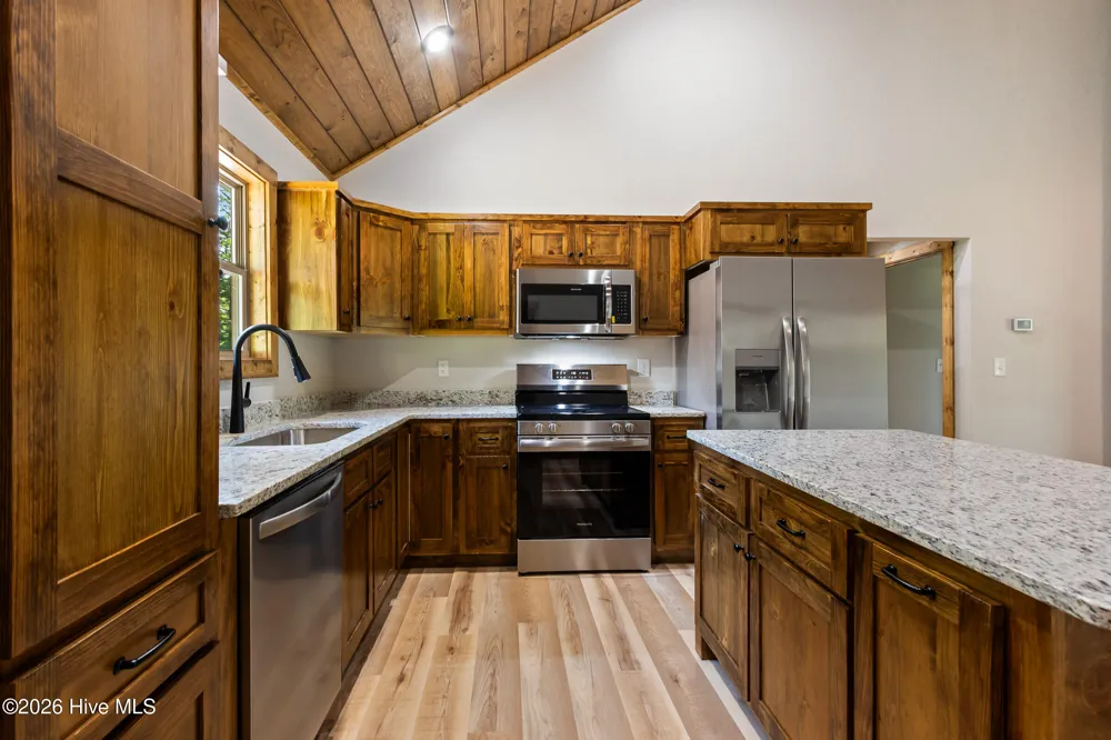 56 Oak Knob Drive Murphy, NC 28906