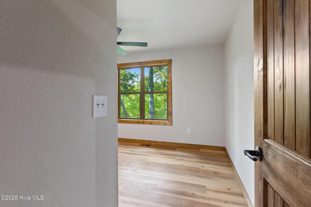 56 Oak Knob Drive Murphy, NC 28906