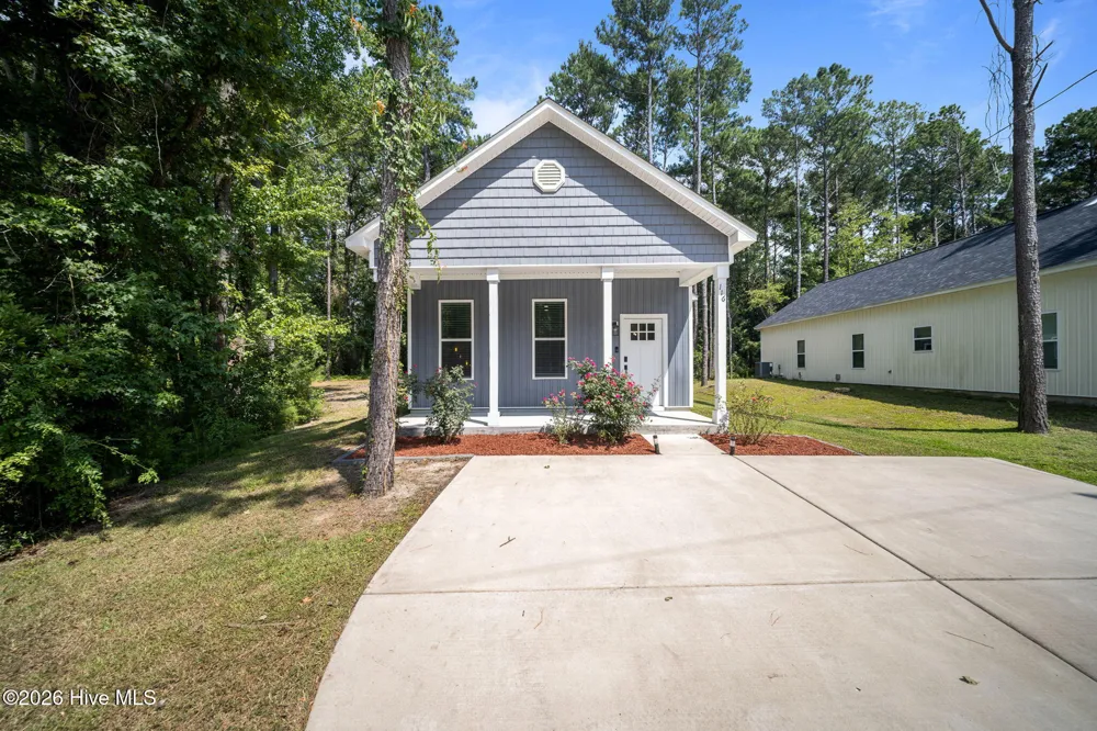 116 Deerfield Road Castle Hayne, NC 28429