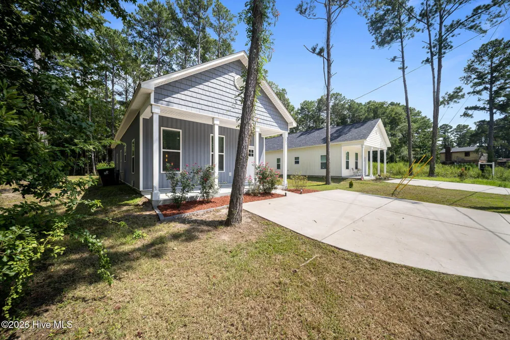116 Deerfield Road Castle Hayne, NC 28429