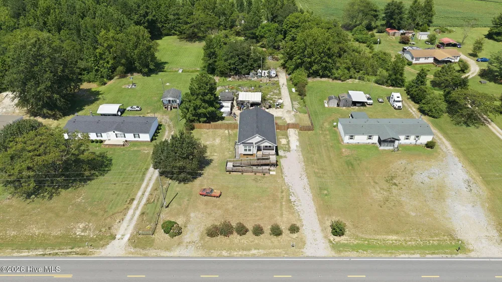 6524 Nc 97 W Battleboro, NC 27809