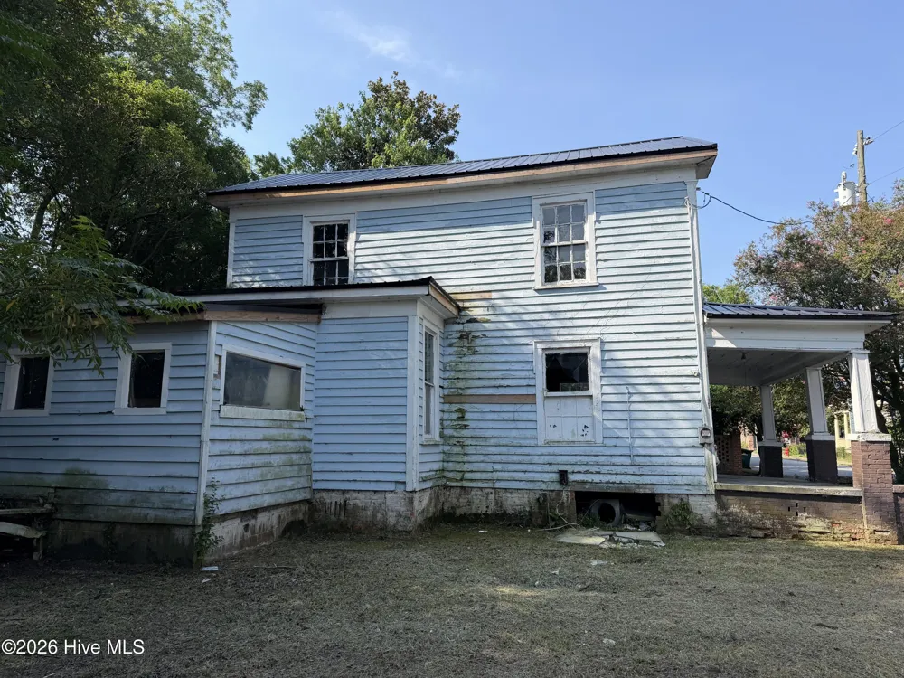207 Pierce Street Washington, NC 27889