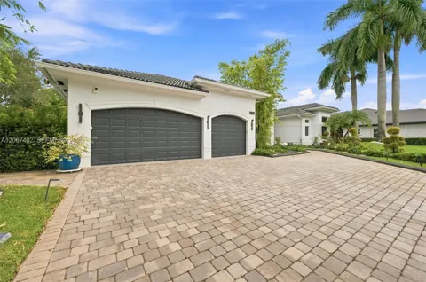 3829 Gulfstream Way