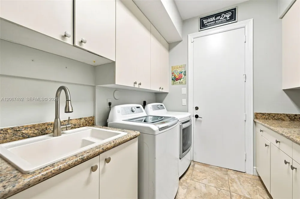 3829 Gulfstream Way Davie, FL 33328