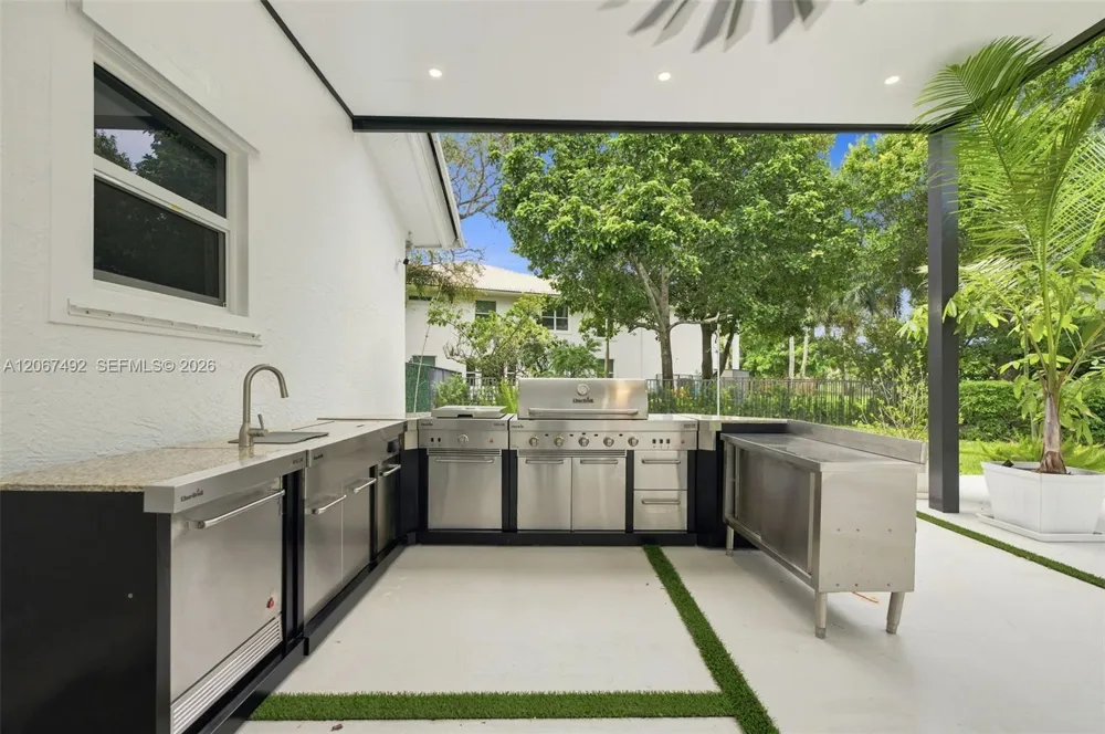 3829 Gulfstream Way Davie, FL 33328