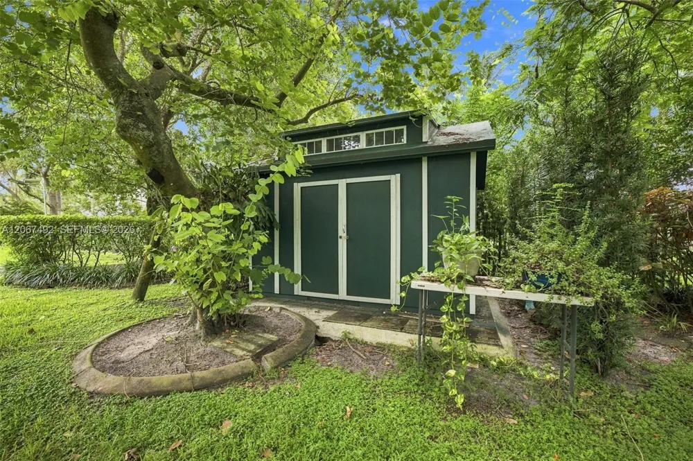 3829 Gulfstream Way Davie, FL 33328