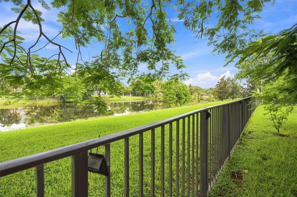 3829 Gulfstream Way Davie, FL 33328