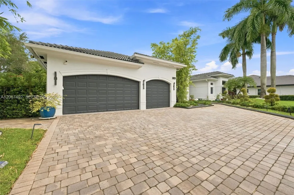 3829 Gulfstream Way Davie, FL 33328