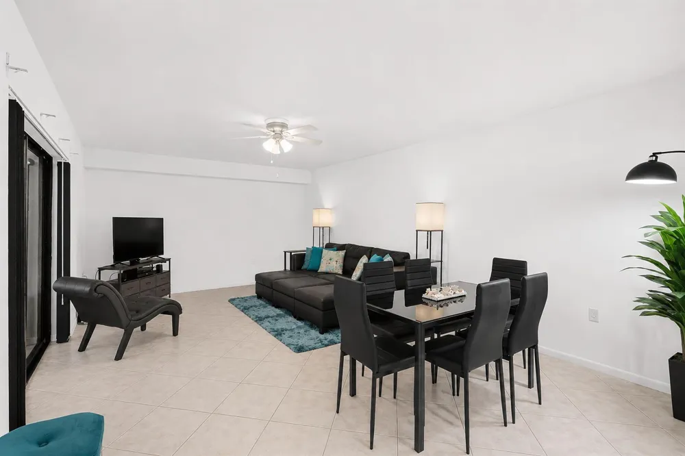 6409 64th Way West Palm Beach, FL 33409
