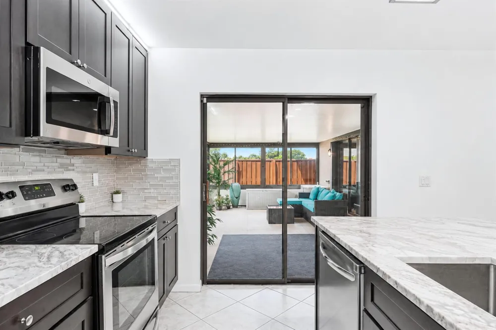6409 64th Way West Palm Beach, FL 33409