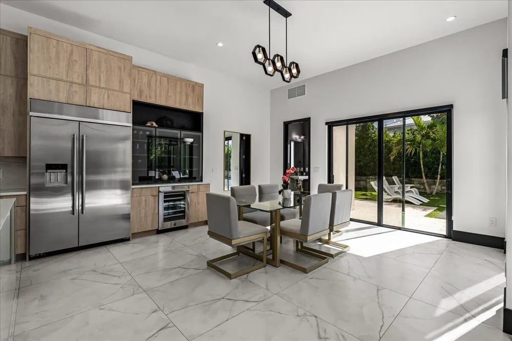 13480 US HIGHWAY 1 Juno Beach, FL 33408