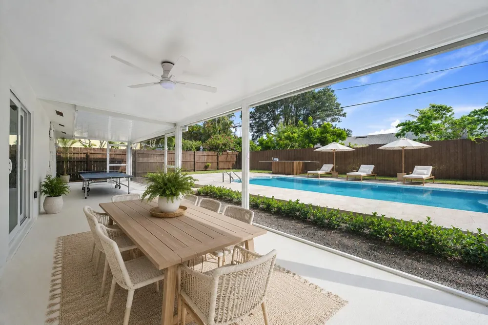 109 E RIVERSIDE DRIVE Jupiter, FL 33469