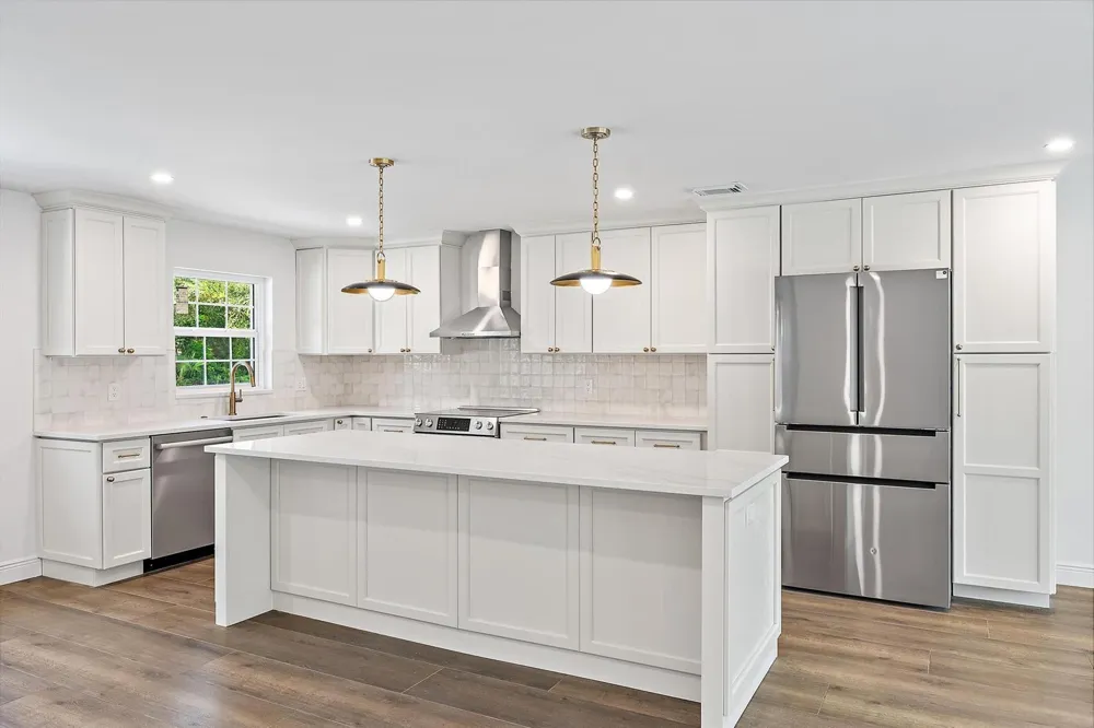 109 E RIVERSIDE DRIVE Jupiter, FL 33469