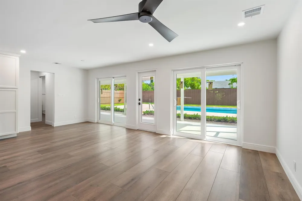 109 E RIVERSIDE DRIVE Jupiter, FL 33469