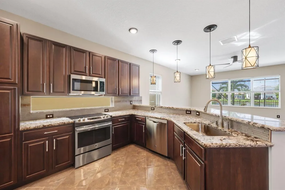 8160 CANTABRIA FALLS DRIVE Boynton Beach, FL 33473
