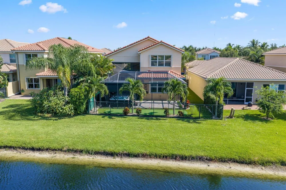 8160 CANTABRIA FALLS DRIVE Boynton Beach, FL 33473