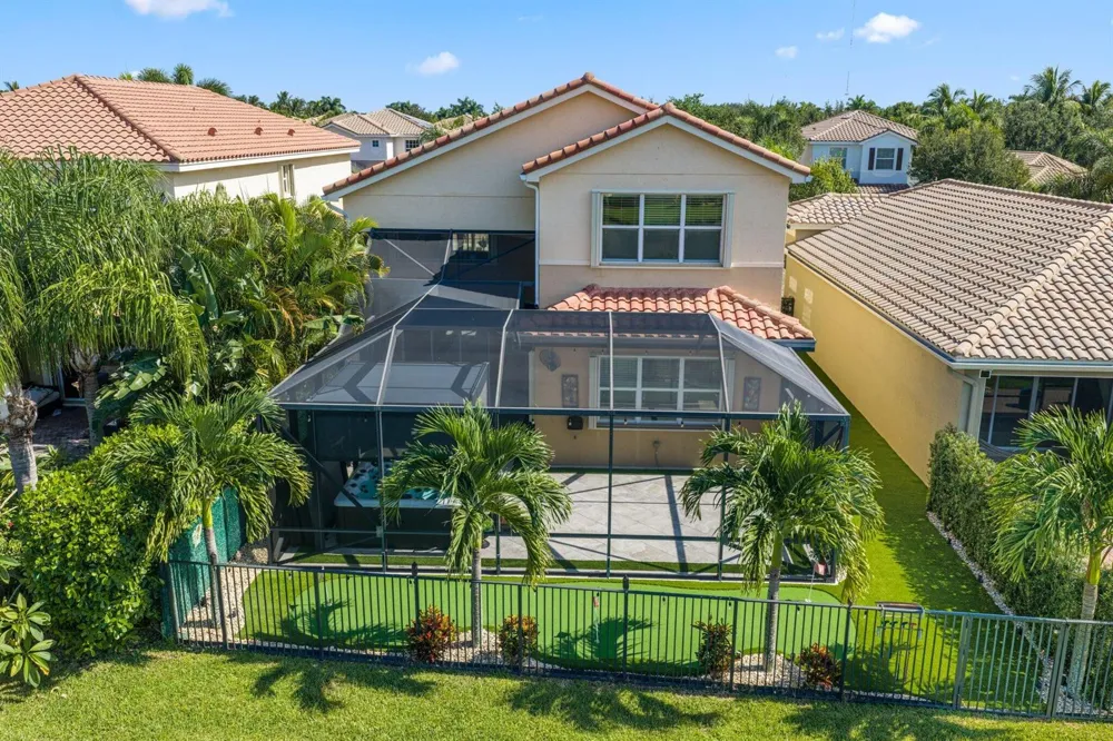 8160 CANTABRIA FALLS DRIVE Boynton Beach, FL 33473