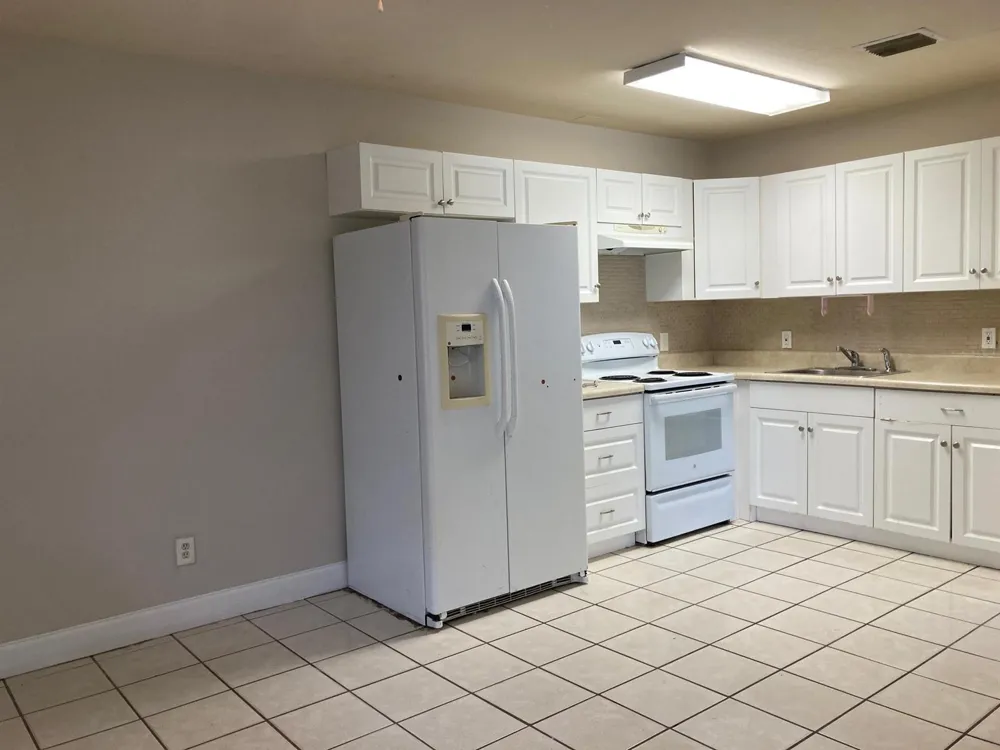6124 LINCOLN STREET Hollywood, FL 33024