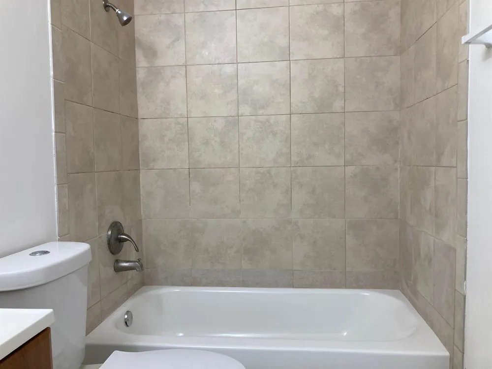 6124 LINCOLN STREET Hollywood, FL 33024