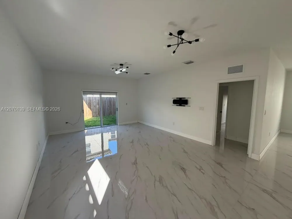 1409 SE 26th Ter #1409 Homestead, FL 33035