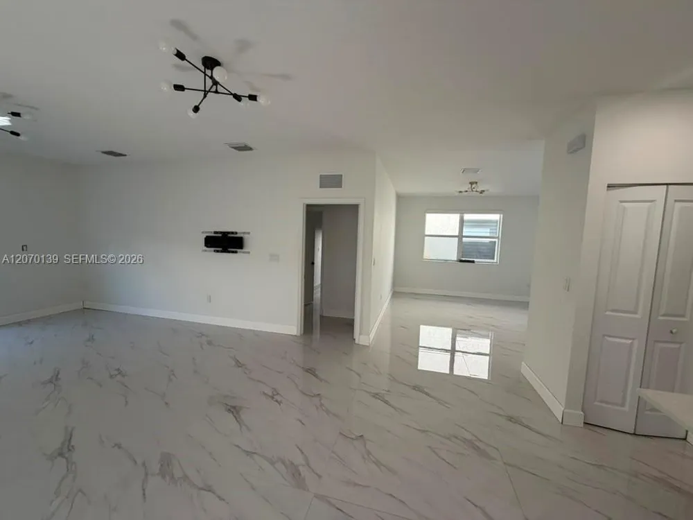 1409 SE 26th Ter #1409 Homestead, FL 33035