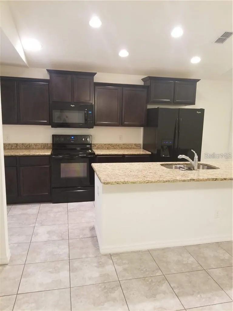 1906 PONTOON PLACE Kissimmee, FL 34746