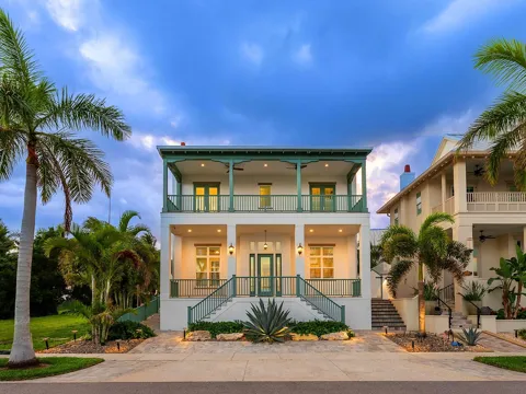 4024 11TH STREET COURT W