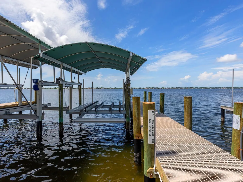 4024 11TH STREET COURT W Palmetto, FL 34221