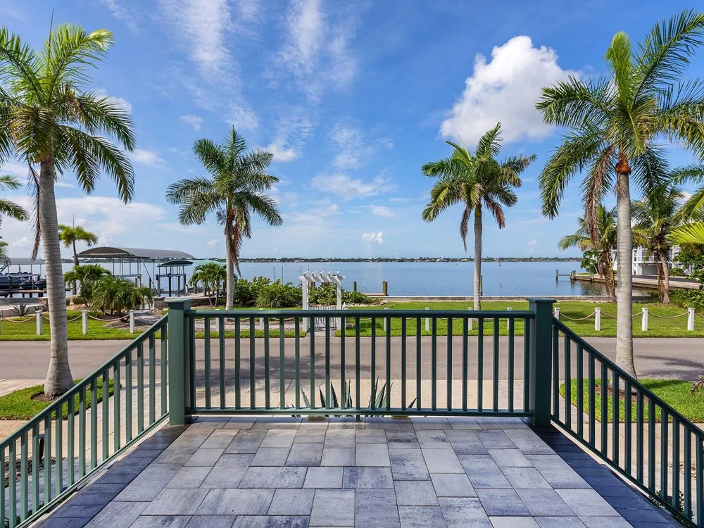 4024 11TH STREET COURT W Palmetto, FL 34221