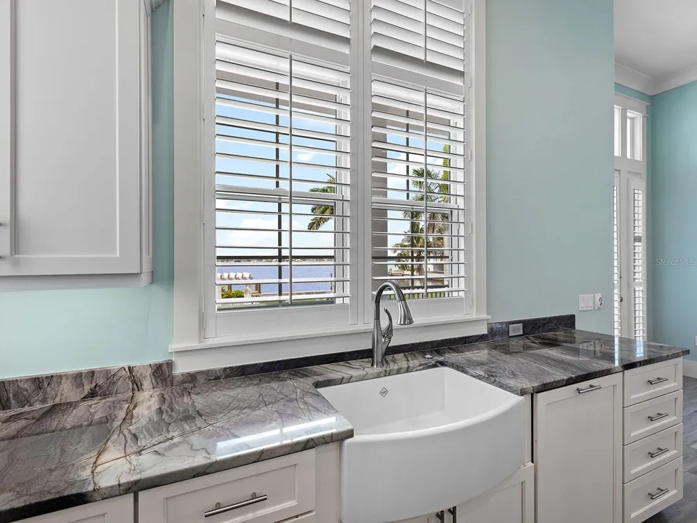 4024 11TH STREET COURT W Palmetto, FL 34221