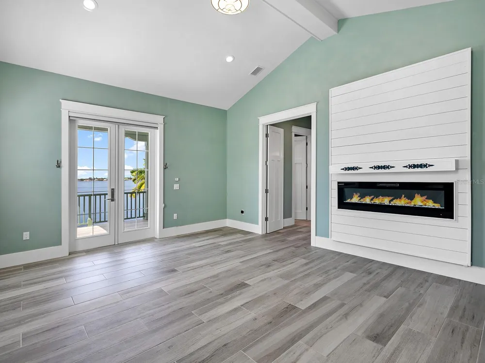 4024 11TH STREET COURT W Palmetto, FL 34221