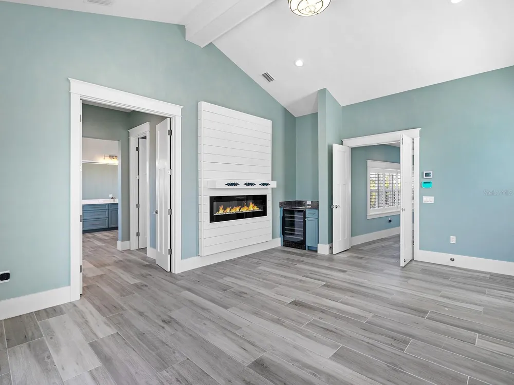 4024 11TH STREET COURT W Palmetto, FL 34221