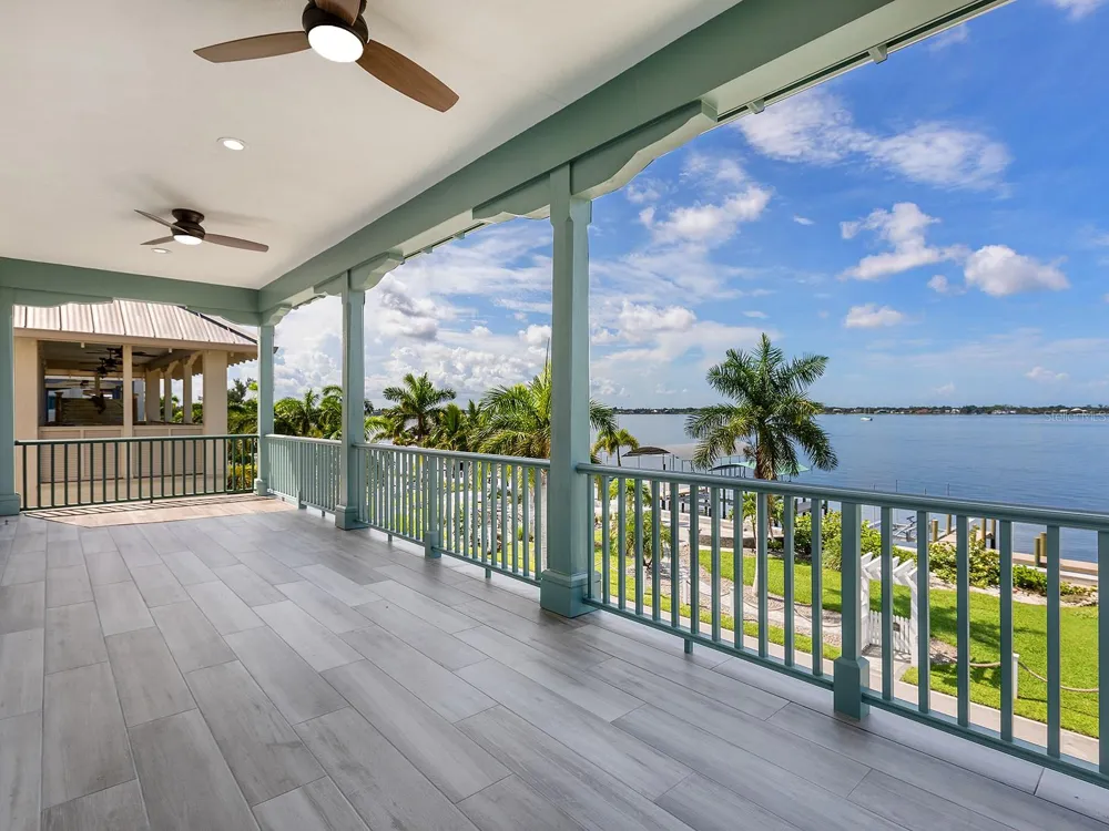 4024 11TH STREET COURT W Palmetto, FL 34221