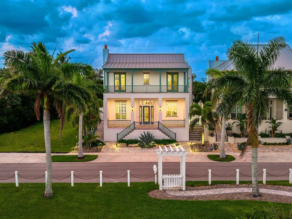 4024 11TH STREET COURT W Palmetto, FL 34221