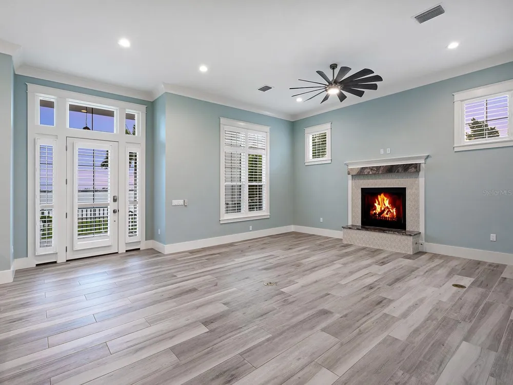 4024 11TH STREET COURT W Palmetto, FL 34221