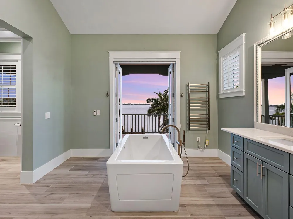 4024 11TH STREET COURT W Palmetto, FL 34221