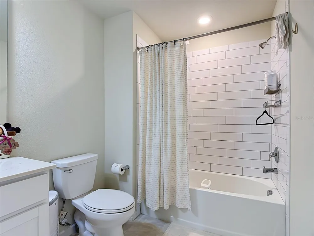 2738 FETCHING TRAIL Davenport, FL 33896