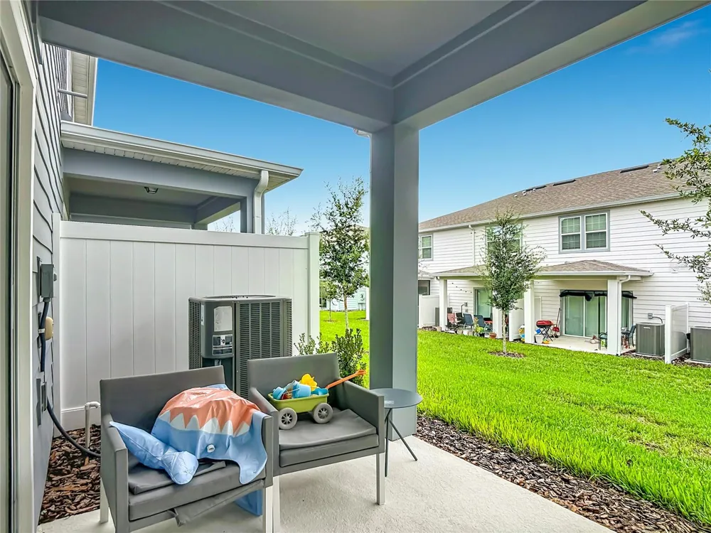 2738 FETCHING TRAIL Davenport, FL 33896