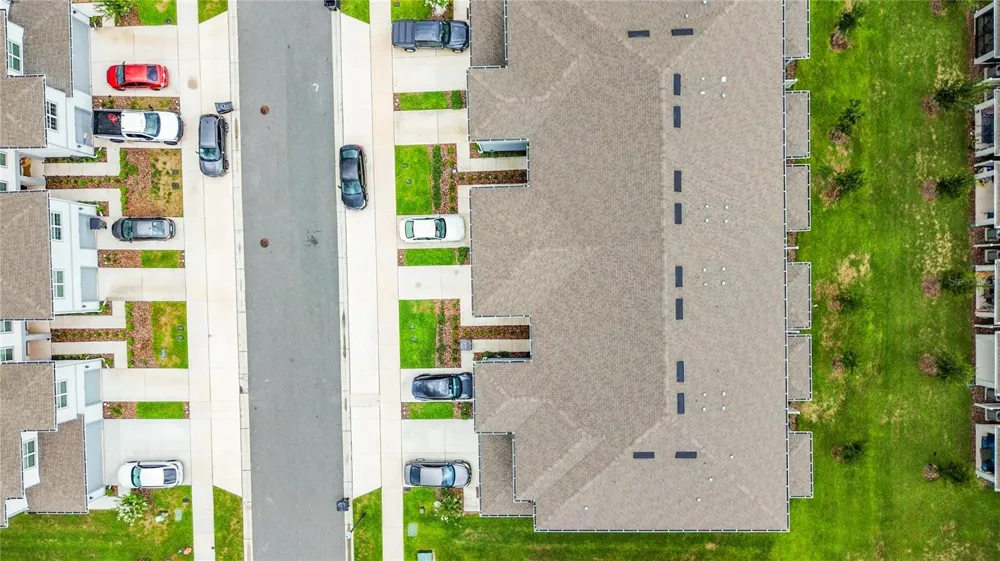 2738 FETCHING TRAIL Davenport, FL 33896