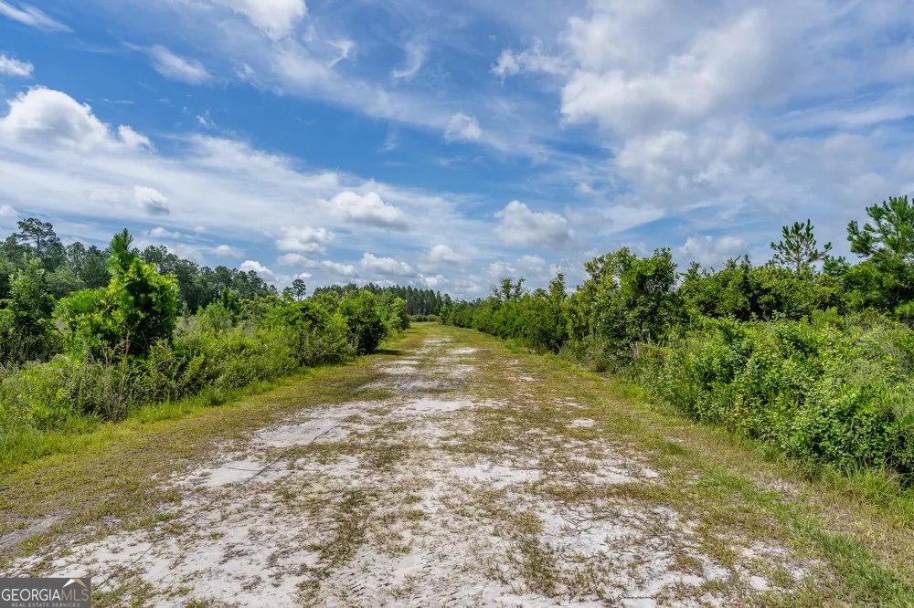 7848 Trudie RD Patterson, GA 31557
