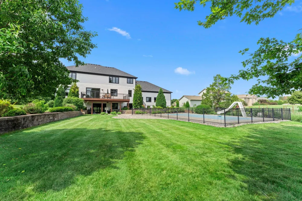 14215 Waconia Street NE Ham Lake, MN 55304