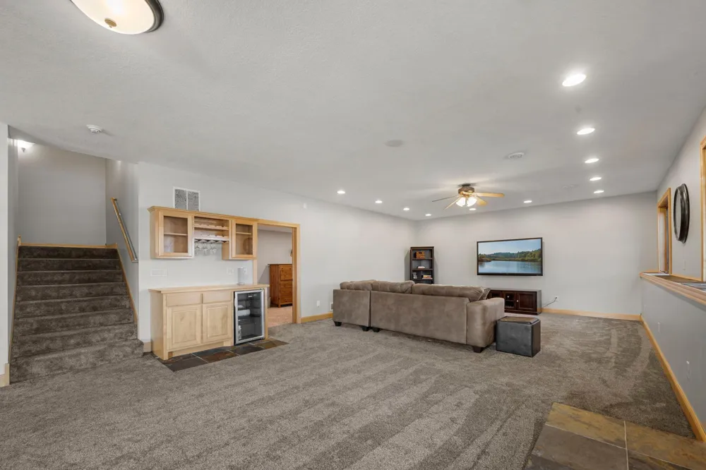 14215 Waconia Street NE Ham Lake, MN 55304
