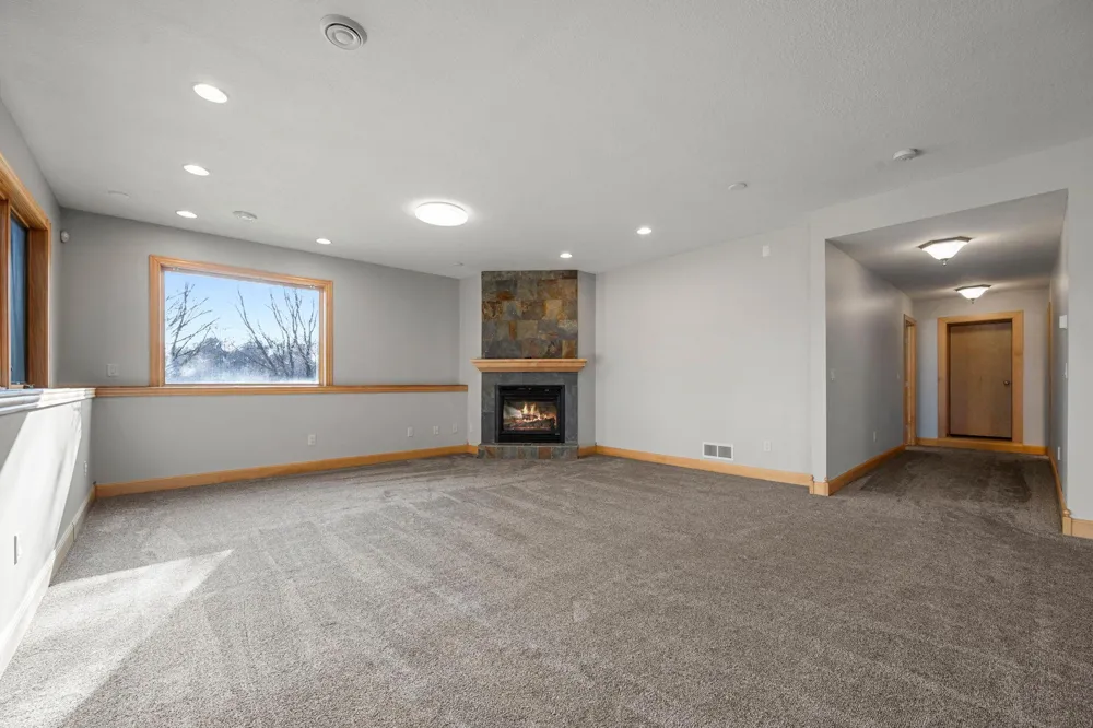 14215 Waconia Street NE Ham Lake, MN 55304