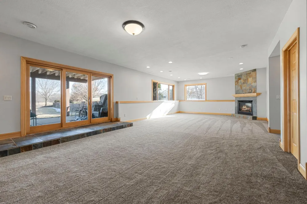 14215 Waconia Street NE Ham Lake, MN 55304