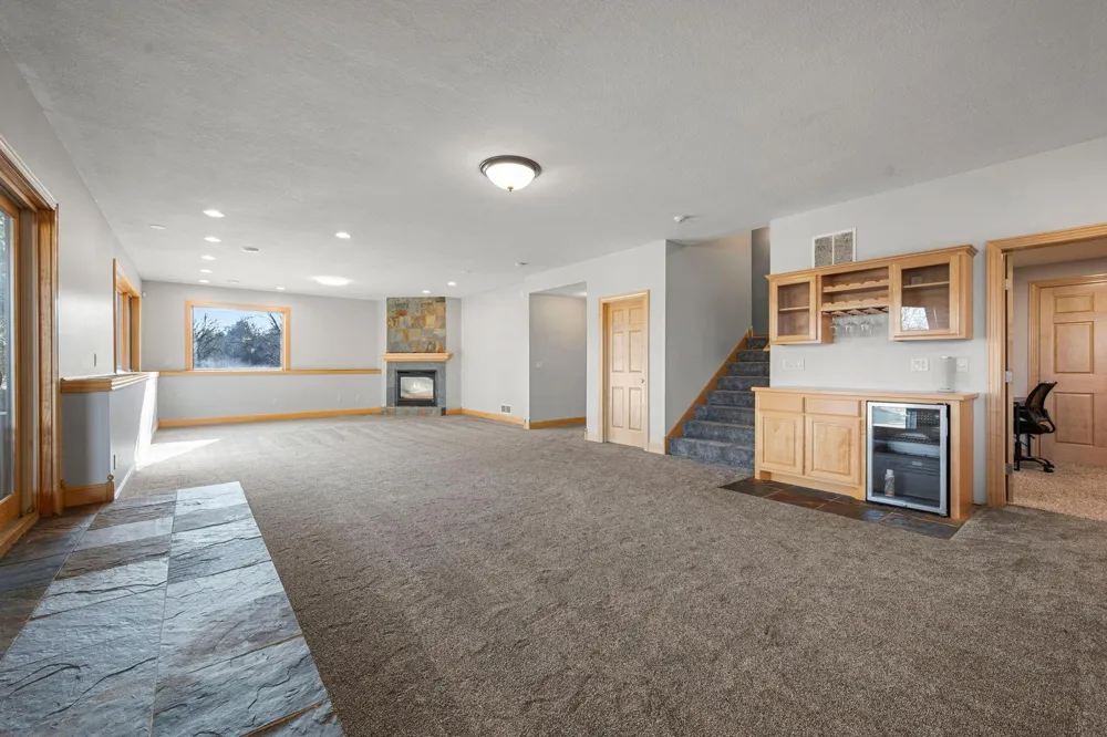 14215 Waconia Street NE Ham Lake, MN 55304